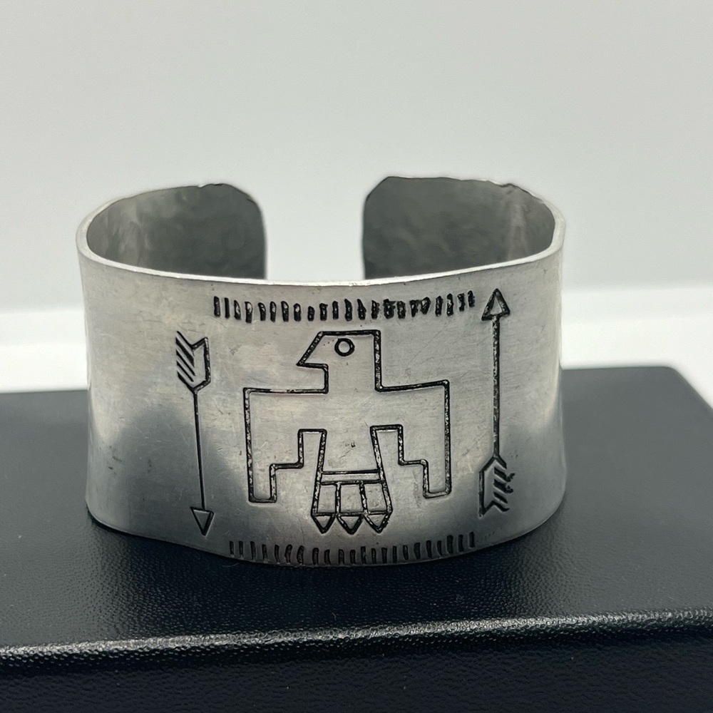 Vintage Silver Tone Tribal Design Bird Arrow Wide Cuff Bracelet View 5